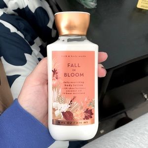 Bath and Body Works Fall in Bloom body lotion